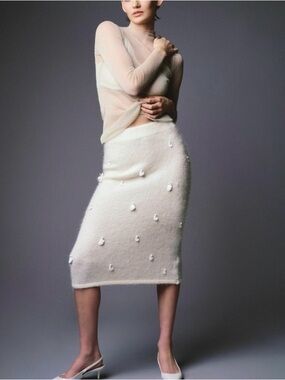 ZARA SEQUIN ALPACA BLEND KNIT SKIRT
ECRU